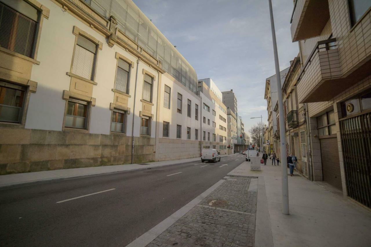 Quarto Com 4 Camas Porto Eksteriør bilde