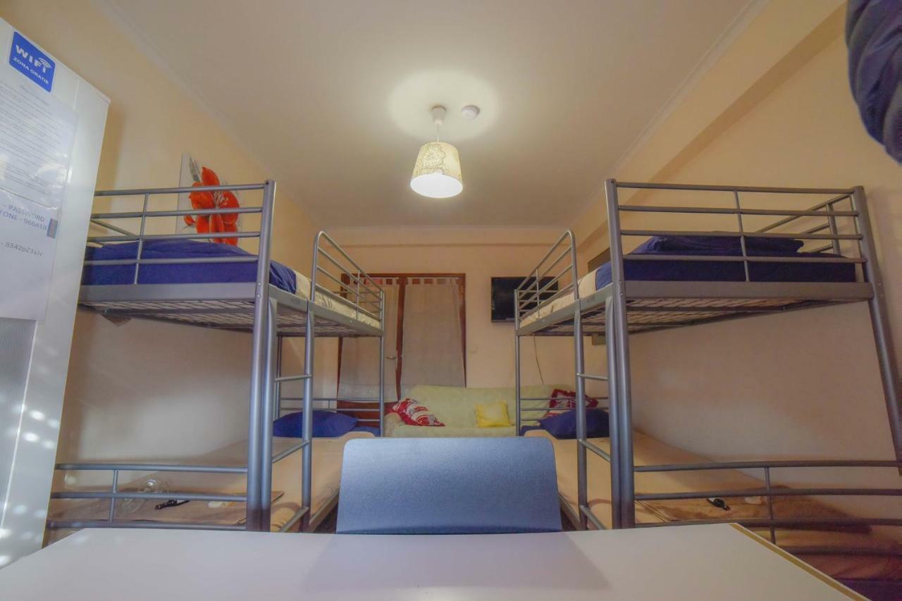 Quarto Com 4 Camas Porto Eksteriør bilde