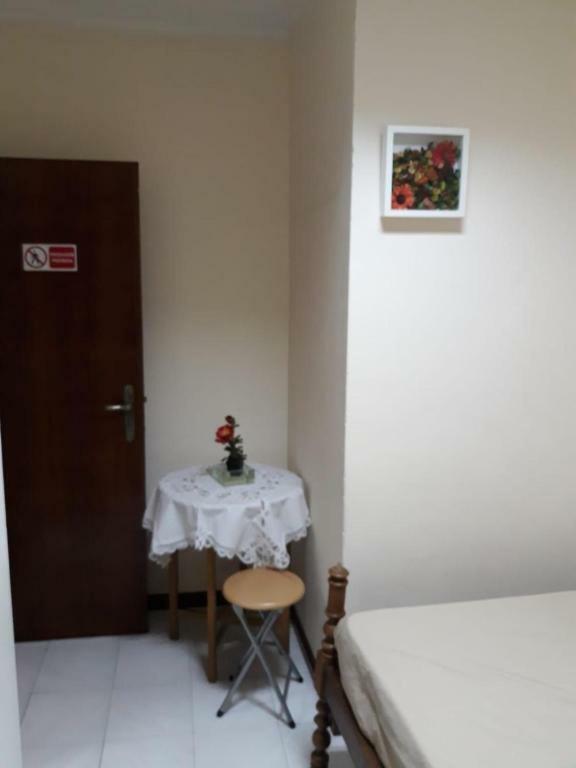Quarto Com 4 Camas Porto Eksteriør bilde