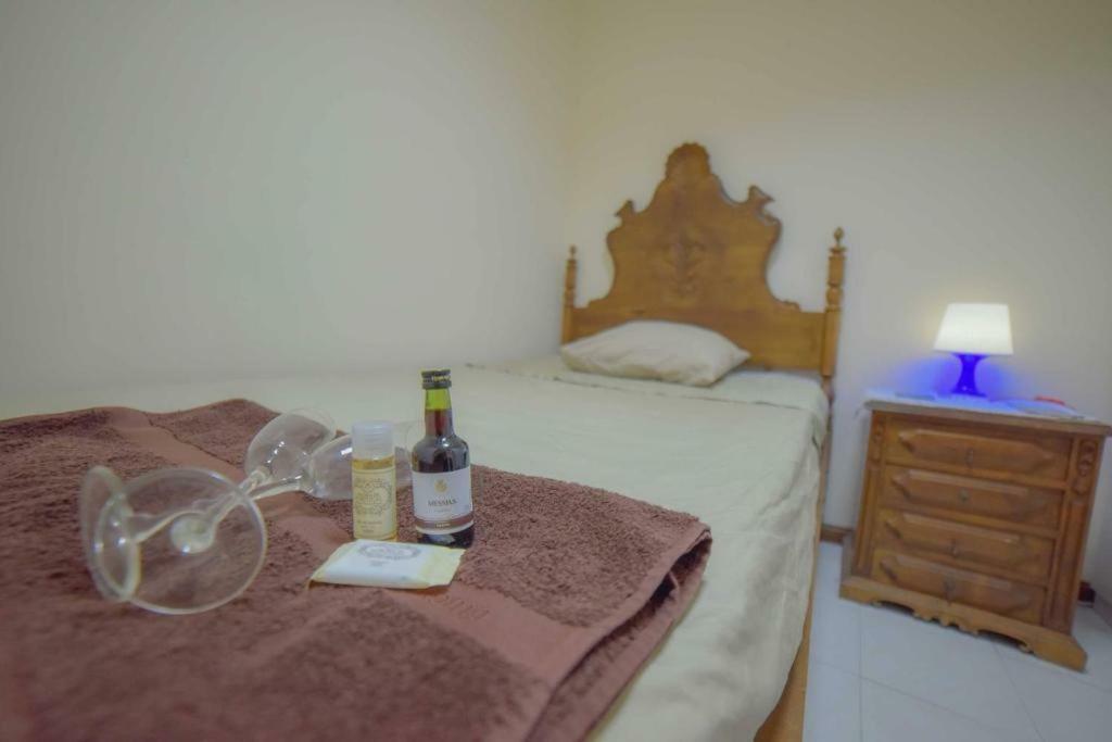Quarto Com 4 Camas Porto Eksteriør bilde